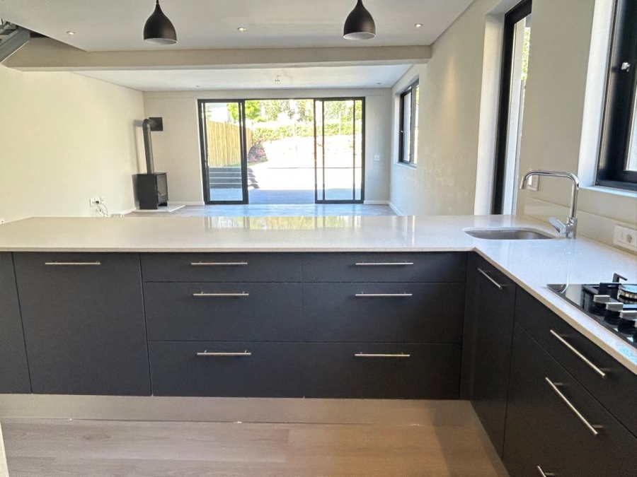 4 Bedroom Property for Sale in Hout Bay Western Cape